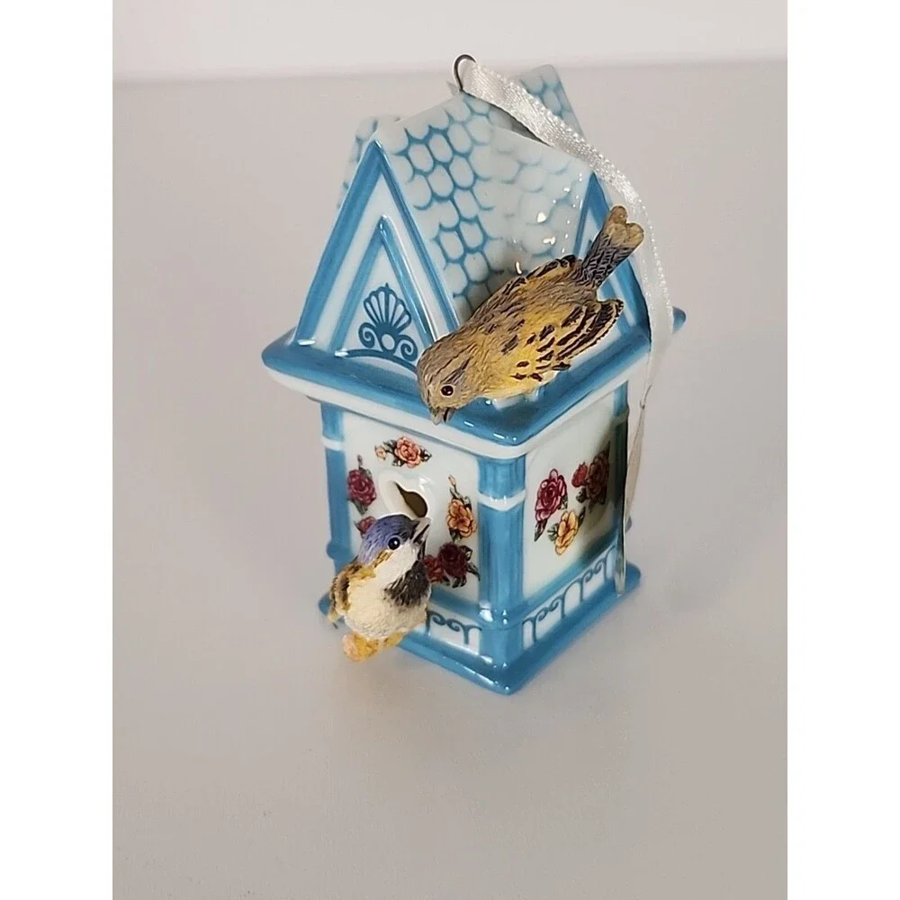Birdhouse Ornament 2000 Bradford Editions Dewdrop Dwelling #68565 Porcelain